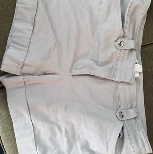 Fabric shorts with pockets